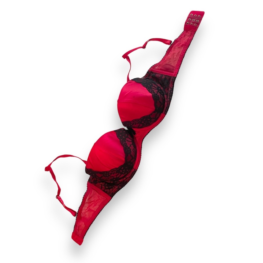 H&M Red Black Lace Balconette Bra